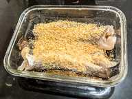 Ikan haruan dilumuri serbuk campuran beras wangi sangai Ikan haruan dilumuri serbuk campuran beras wangi sangai